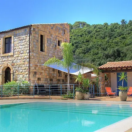 Agriturismo Cefalu Guest House *