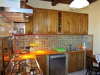 Agriturismo Cefalu Guest House * Чефалу