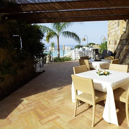 Agriturismo Cefalu Guest House Чефалу