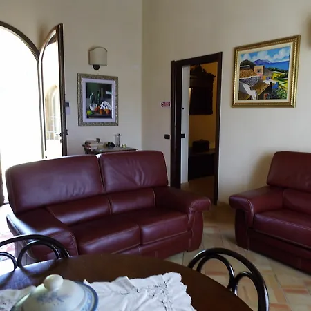 Agriturismo Cefalu Guest House Вилла *