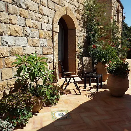 Agriturismo Cefalu Guest House Вилла *